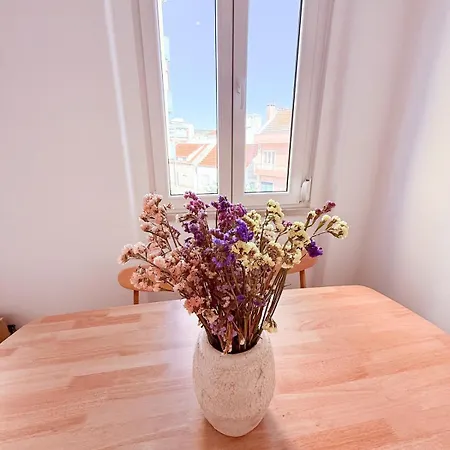 The Coolest 3br In Caparica, By 351lisbon Appartamento *